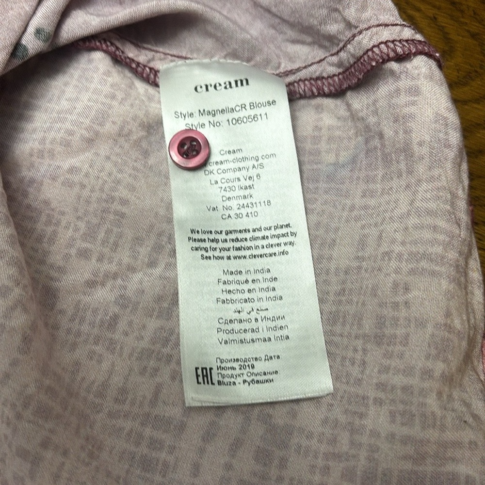 CREAM Patchwork Top - Picture 5 of 10
